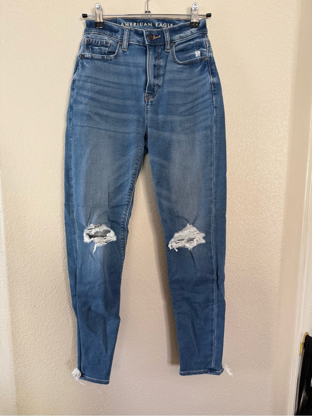 American Eagle Outfitters Distressed Medium Blue Soft Knit High-Rise Mom Jeans
